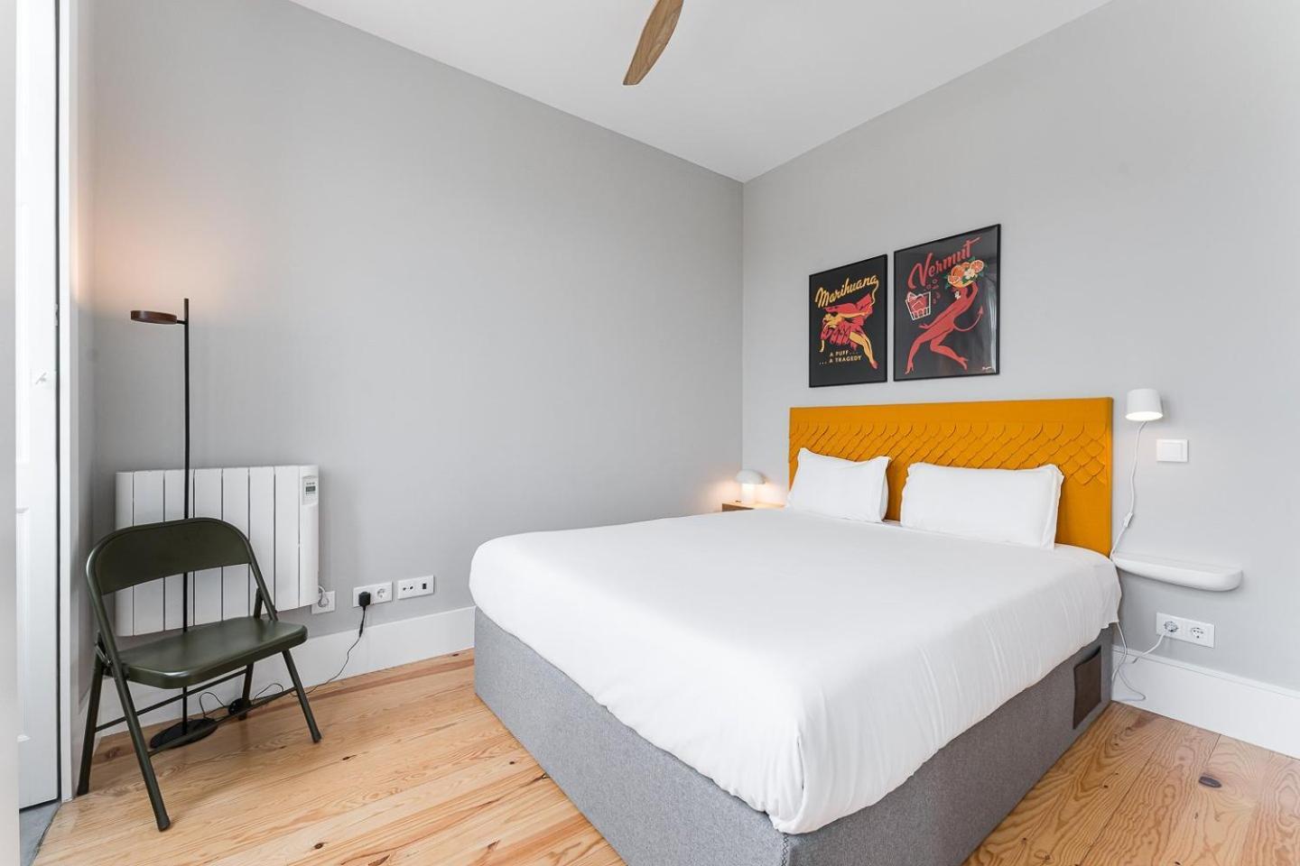 GuestReady - Colorful Apt near 24 de Agosto Station Porto Exterior foto